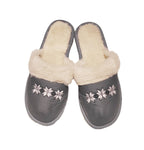 Winter slippers for women: Size 37